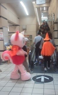 ハロウィンララちゃん191027.jpg